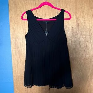 NWT FLOWY Tank from EXPRESS SZ M